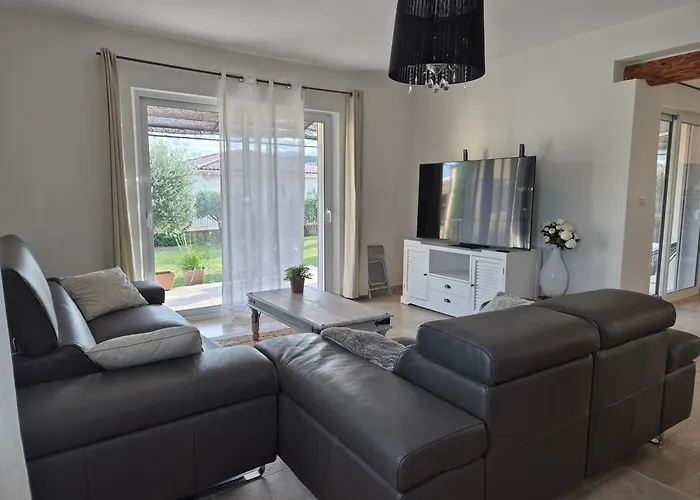 Margot Villa Goudargues