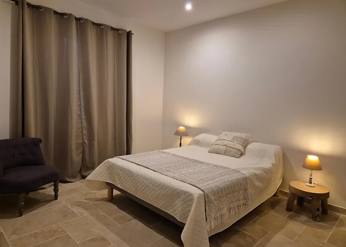 Margot Villa Goudargues